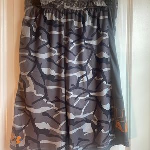 Grey camo UA shorts